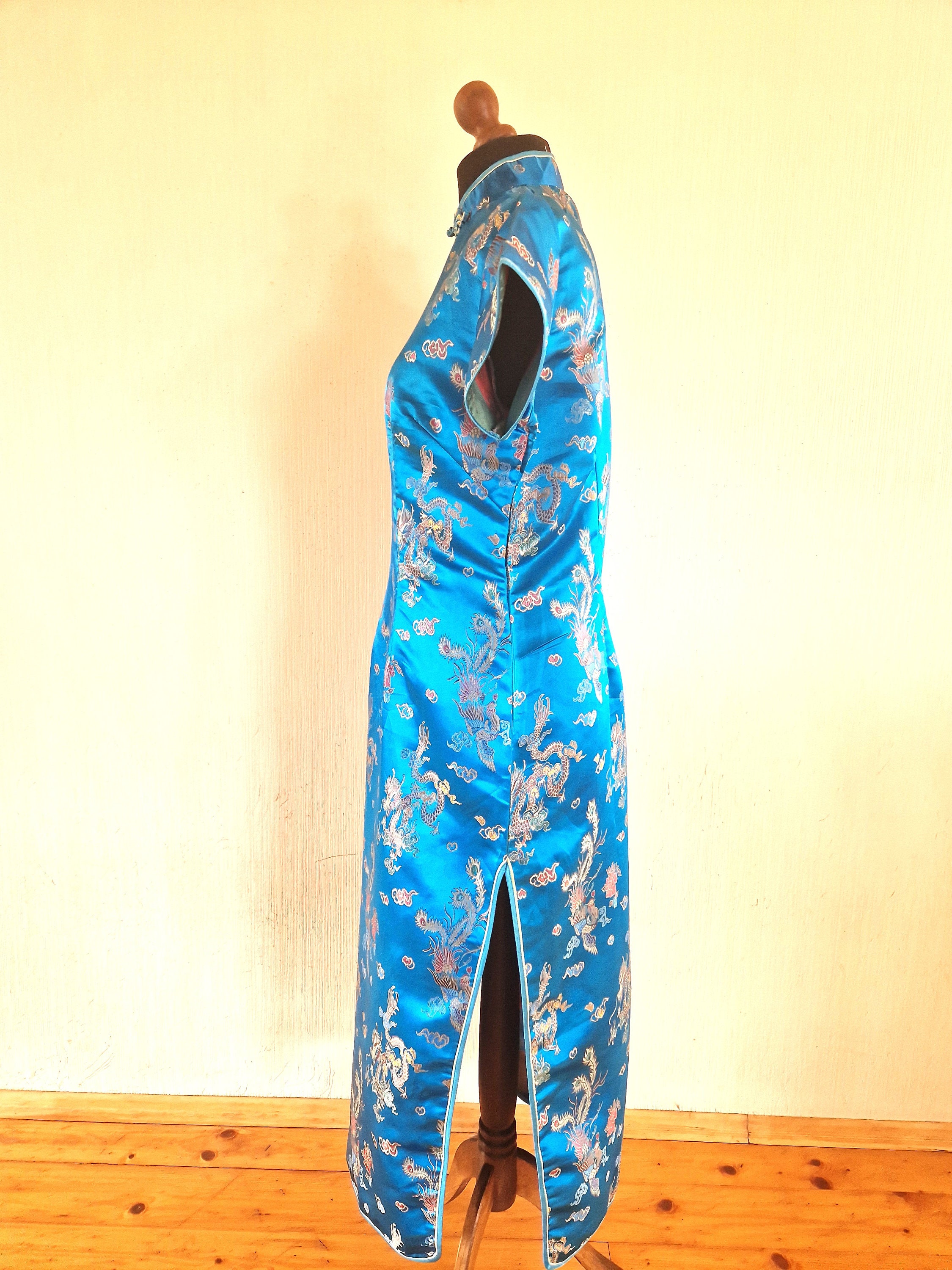 Vintage Asian Style Chinese Traditional Dress Xlarge to Xxlarge Vintage Asian Style Chinese Traditional Dress Xlarge to Xxlarge