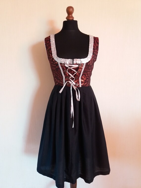 Vintage Womens Dirndl Bavarian Oktoberfest Cotton