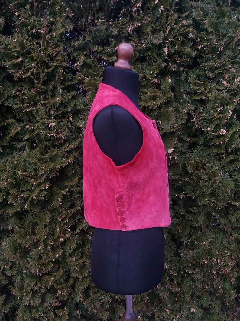 Medium Size Vintage Womens Red Genuine Leather Vest