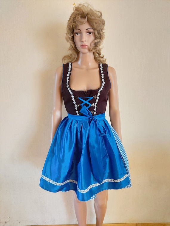 Vintage Womens Dirndl Bavarian Oktoberfest Cotton… - image 1