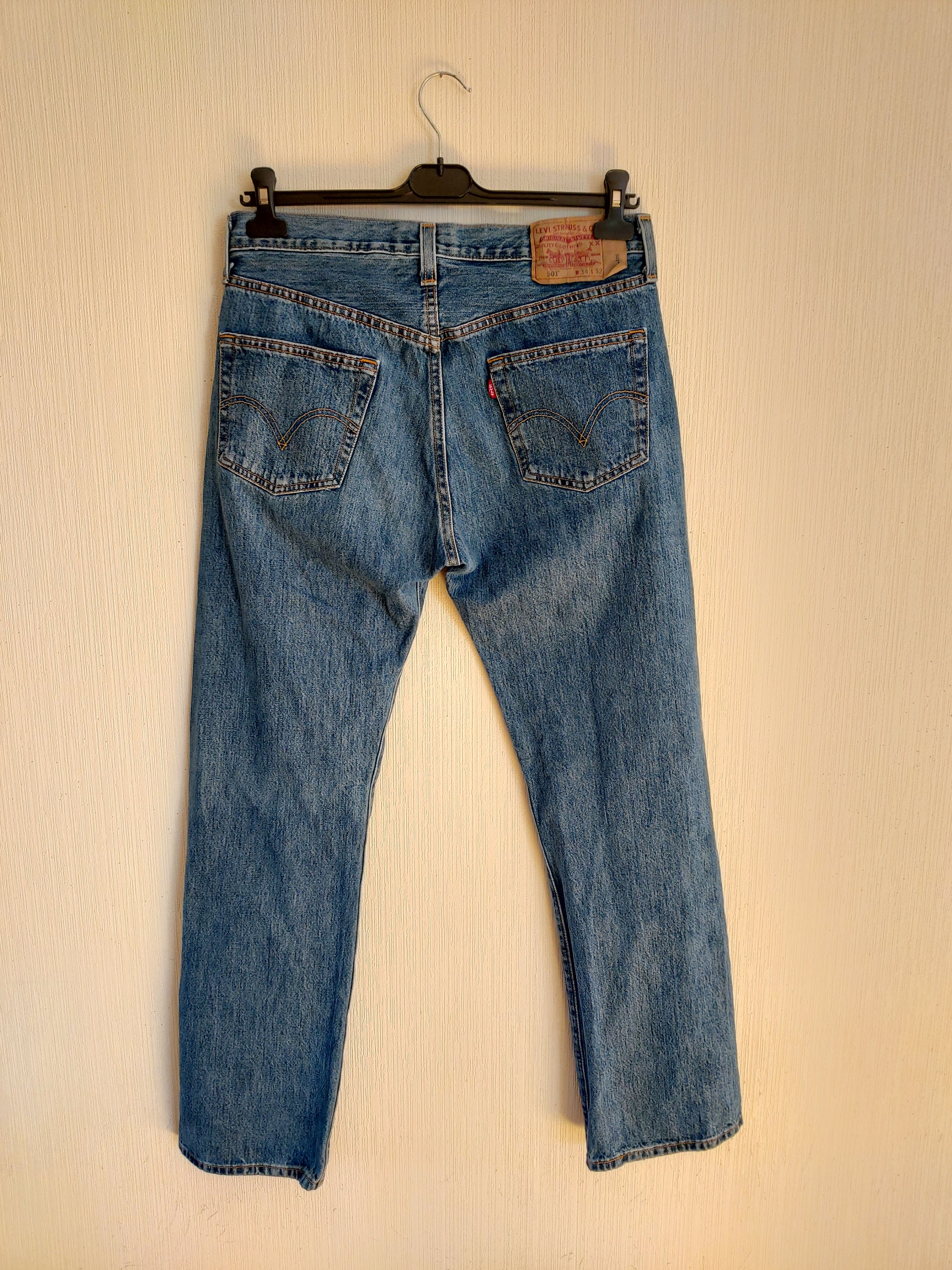 パンツ Levi's Vintage Clothing 501XX W34 L32 Vintage Levis 501 Blue Denim Jeans W34 L32 - Etsy