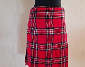 Vintage Mens Red Plaid Scottish Kilt Size Large