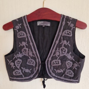 Vintage Grey Women&#39;s Cotton Short Vest Size Small