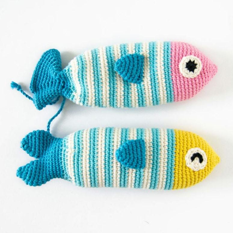 28 Dice Bag Crochet Patterns: Unique Drawstring Pouches for Gamers and Fantasy Fans 6 Crochet fish dice bag coin pouch