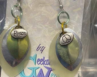 Handmade Scalemallie Earrings with Peace Sign