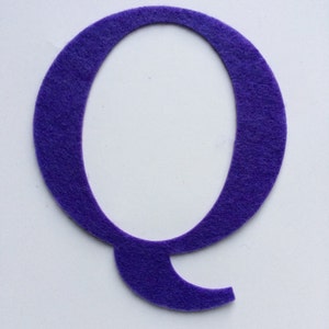 4 pulgadas / 10 cm de altura fieltro de hierro-en la letra o número
