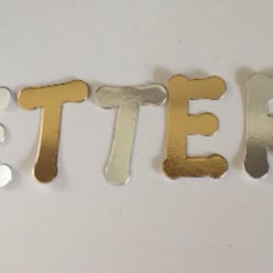 Metálica 10 / cartas de cartón de papel de aluminio con una opción para cartón adhesivo - dos tamaños a elegir de: 1 pulgada / 3cm o 2 pulgadas / 5cm de altura