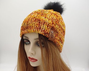 Merino Wool Hat | Women's Hat | Knitwear | Knit Beanie | Winter Knit Hat | Pom Beanie