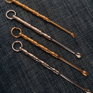 Ear Pick Keychain,Ear Pick,Keychain Pendant,Ear Pick Wax Remover,Stainless Steel Ear Cleaner,Brass Ear Spoon,Ear Cleaner,QA1