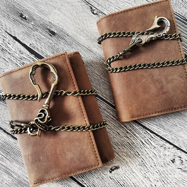 Distressed Wallet With Brass Chain,Leather Chain Wallet,Personalized Leather Wallet,Leather Cash Wallet,Anniversary Gift,Custom Wallet,QW1