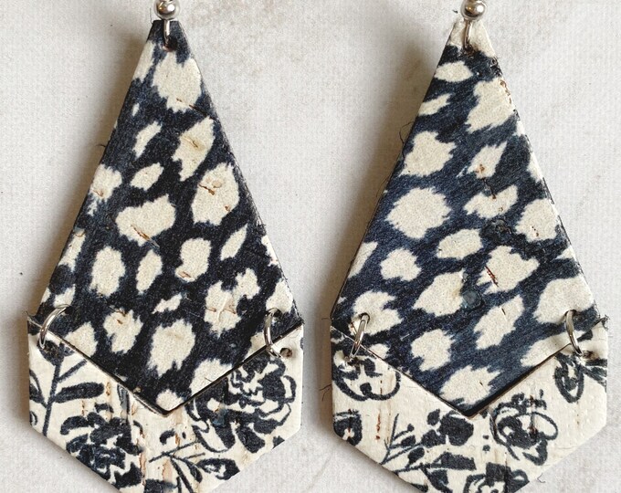 Large size Black and white pattern mixed. linked cork on leather earring Linked necktie and chevron shape