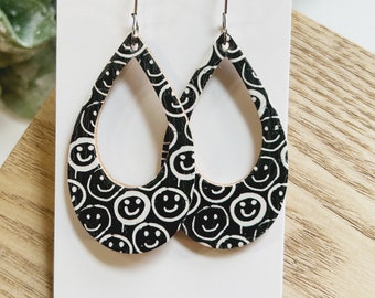 Classic size, black and white smiley face print cork on leather teardrop earring