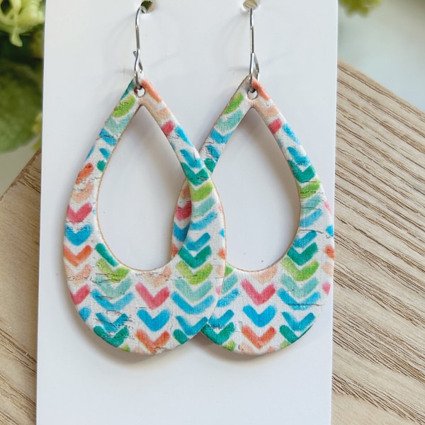 Classic size, multi color bright arrow print cork on leather open teardrop shape earring