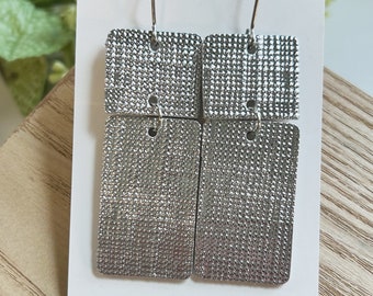 Classic size, embossed silver leather linked rectangle bar earring