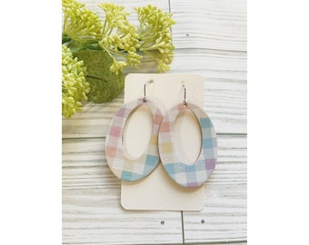 Classic size, pastel gingham cork on leather oval shape earring