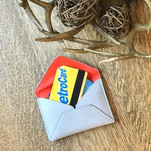 portafoglio minimalista, piccolo regalo per amici, regalo per colleghi - il portafoglio per carte di credito SMITH