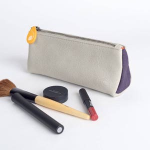 makeup bag, toiletry bag, travel gifts the UNION 5 colors Light Gray