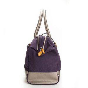 carry on bag, cabin bag, duffel bag, weekender bag the CASSIA weekend bag for women image 5