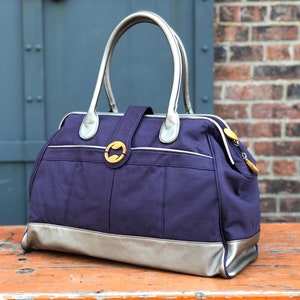 travel bag for women, weekender bag women, duffle bag women, graduation gift image 8
