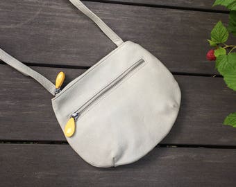 crossbody bag in 5 colors, vegan leather purse - the WILLOUGHBY cross body purse