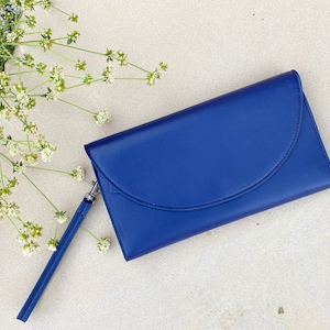 Cartera de viaje grande, cartera para teléfono y pasaporte, cartera de mano: la cartera ecológica CLARK (3 colores)