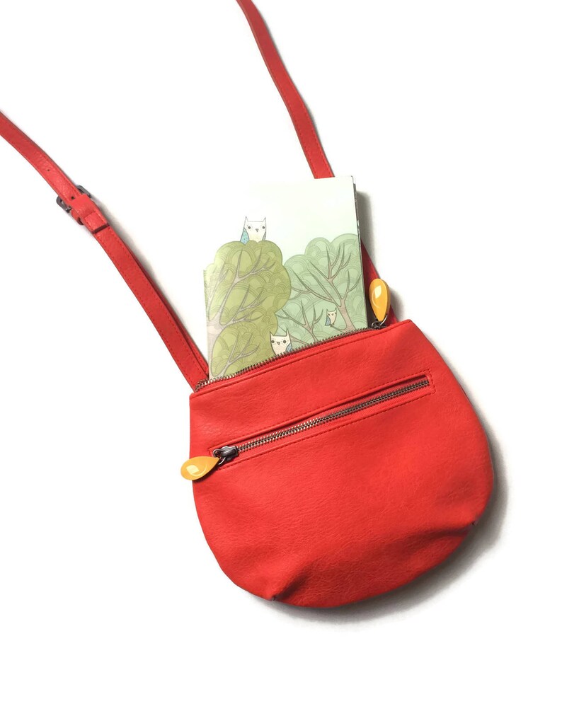 crossbody bag in 5 colors, vegan leather purse the WILLOUGHBY cross body purse Coral