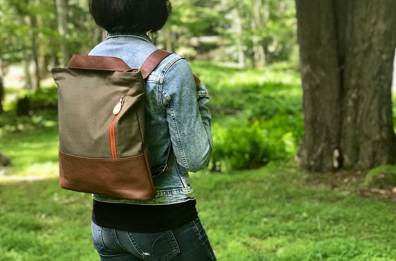 convertible backpack tote & crossbody travel bag, gift for mom the 3 in 1 ROCKAWAY tote backpack crossbody 画像 10