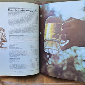 Vintage The Family Creative Workshop Book Volume 3 - Boxes to Card Tricks-Vintage Book-Vintage How To Book-1970's Craft Book image 4