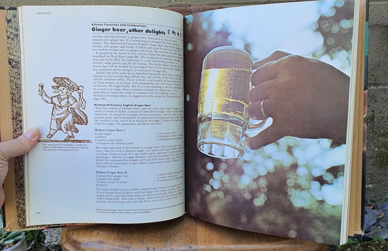 Vintage The Family Creative Workshop Book Volume 3 - Boxes to Card Tricks-Vintage Book-Vintage How To Book-1970's Craft Book image 4