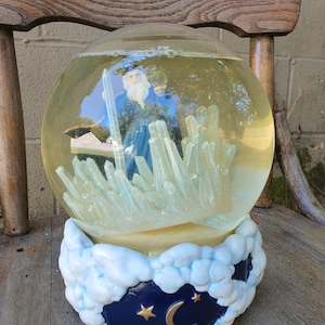 Vintage 1992 San Francisco Music Box Co. Crystal Visions Wizard