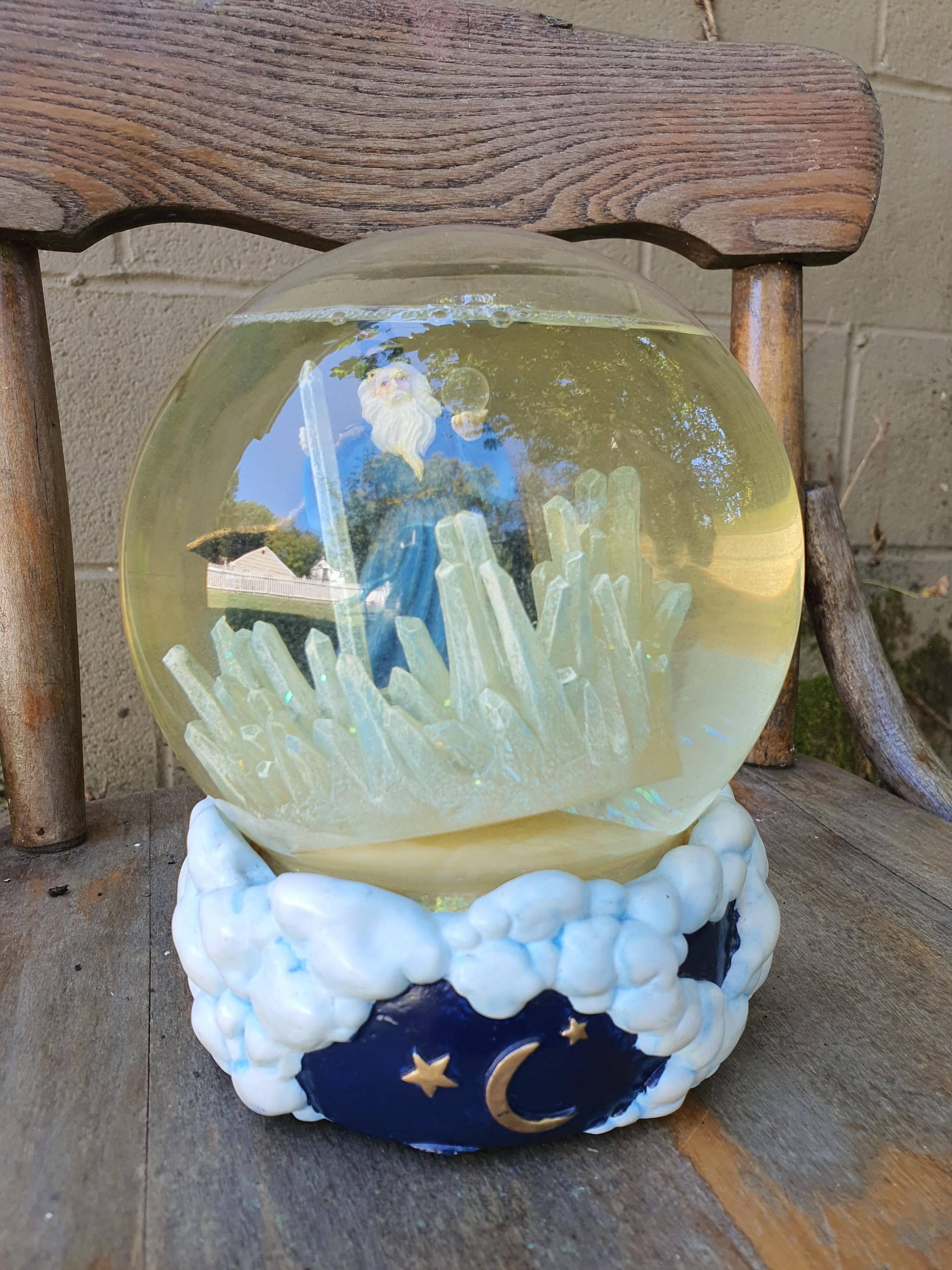 Palla Di Neve Musicale: Pinguini Con Pulcino – Base Marrone 14 Cm – Ninna Nanna Mozart - 4