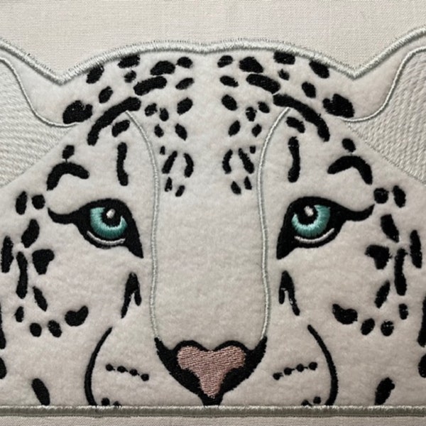Stunning Snow Leopard Towel Peeker Embroidery Applique Design. 5x7" hoop. This is a design file only not a ready made towel.