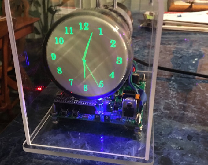 Oscilloscope Clock or Scope Clock Made With DG712C Flat Faced CRT
