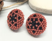 Pomegranate Stud Earrings, Beaded Earrings, Beaded Jewelry, Seed Beads Stud Earrings, Red Earrings, Ruby Red Pin Up Girl Style Earring, Gift
