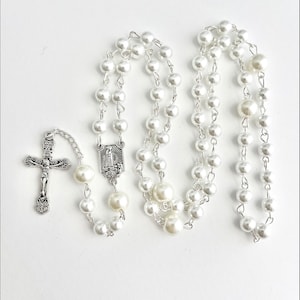 Pearl rosary, metal rosary, white rosary, pearl prayer beads, pearl silver rosary, womens rosary, ladies rosary, confirmation, rosary