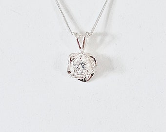 Imitation diamond necklace, imitation diamond pendant, imitation diamond jewelry, cubic zirconia necklace, cubic zircon rose pendant