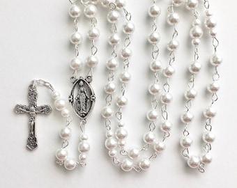 Pearl rosary, white rosary, ladies rosary, womens rosary, silver metal rosary, pearl prayer beads, girls rosary, bridal jewelry, pearls