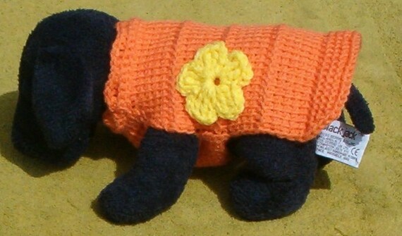 X-Small Dog Sweater Crochet FREE SHIPPING Glow-in-Dark CL Sherbet Orange w Scallop Collar /& Green Reflective Shamrock Appliques Ships Today