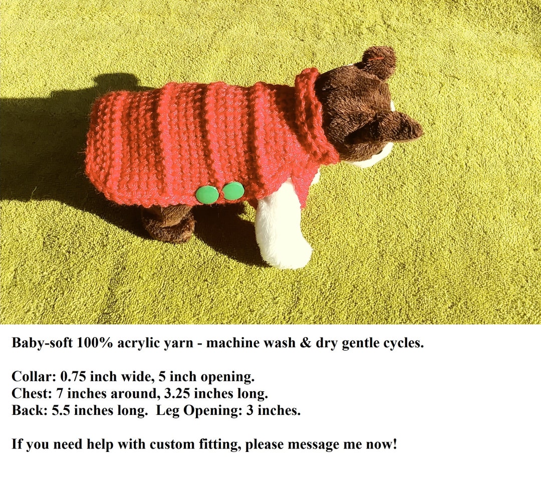 XX Small Dog Sweater TC4 Designer Red W Scalloped Collar & Green Snaps Handmade Dwarf Teacup
