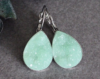 Mint Teardrop Earrings, Mint Green Earrings, Mint Druzy Earrings, Mint Drop Earrings, Mint Dangle Earring, Mint Earrings, Girlfriend Gift