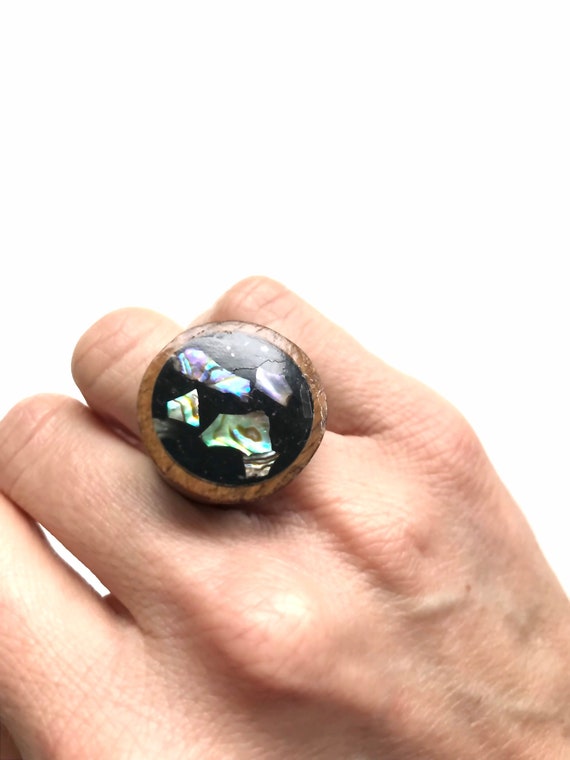 Vintage Italian Wood and Abalone Shell Inlay Ring