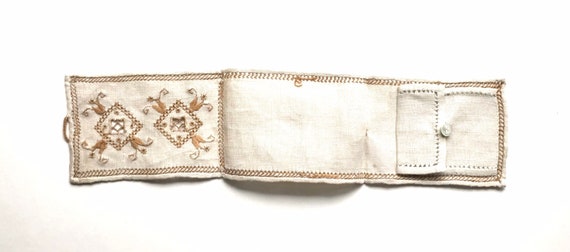 Vintage Embroidered Linen Change Purse - image 2