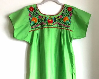 Vintage Embroidered Mexican Blouse