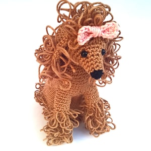 Barboncino all'uncinetto, animale di peluche barboncino, peluche barboncino, regalo per amanti dei barboncini