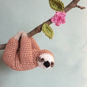 Crochet sloth stuffed animal plush toy image 2