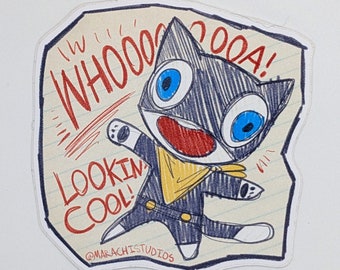 Op de afbeelding: Een sticker met een cartoon kattenpersonage met grote blauwe ogen en een rode open mond. De kat draagt een gele sjaal en een zwarte outfit. De tekst op de sticker luidt "WHOOOOAAAA! LOOKIN COOL!" en "@marachistudios".