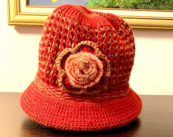 Vintage Red Cloche Hat Arianna by Howard's