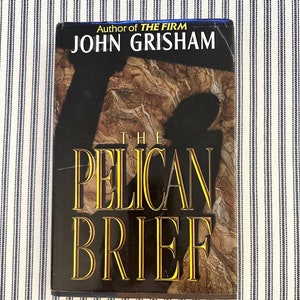 The Pelican Brief Large Print by John Grisham 1992