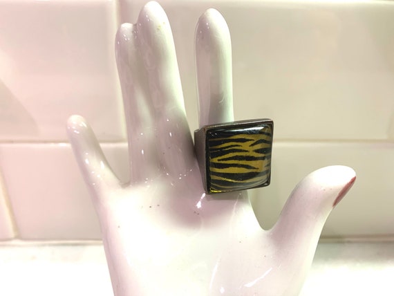 Vintage Tiger Stripe Chunky Ring Size 61/2  - 7 S… - image 2