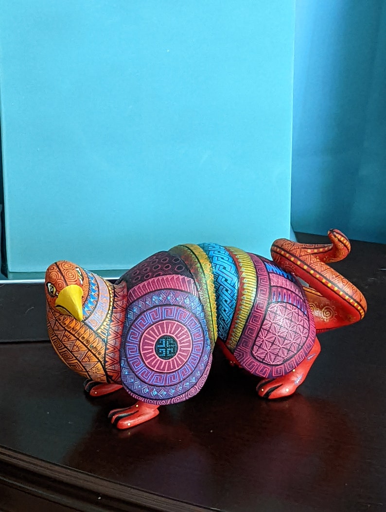 Gürteltier Alebrije, Fusionskunst Artesania Mexicana, Oaxaca-Kunsttierholzschnitzerei, mexikanische Alebrije Geschenkidee, handgemachte Alebrijes Bild 3